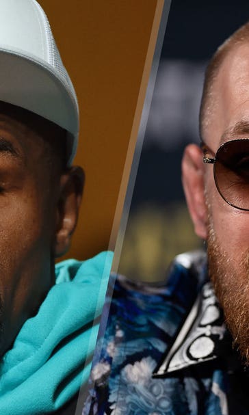 Floyd Mayweather on Conor McGregor fight: 'It's possible'